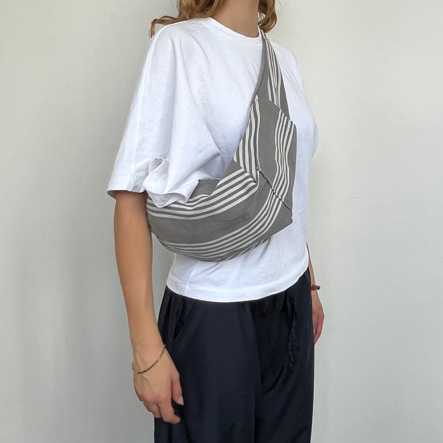« ANBK » bag gris et blanc