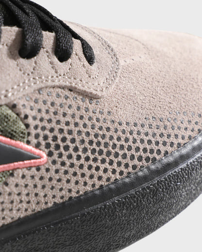 « Lakai » Essex Black Olive Brown