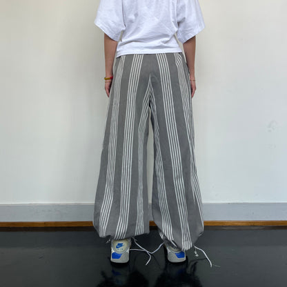« ANBK » pants gris et blanc