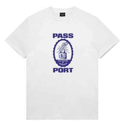 « Pass~Port » Hercu~locks T-Shirt